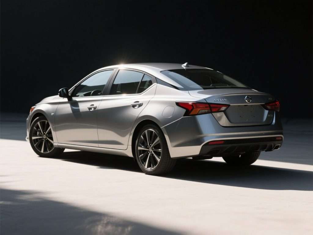 Silver sedan available at Staten Island car dealerships, Ideal Auto Sales Staten Island.