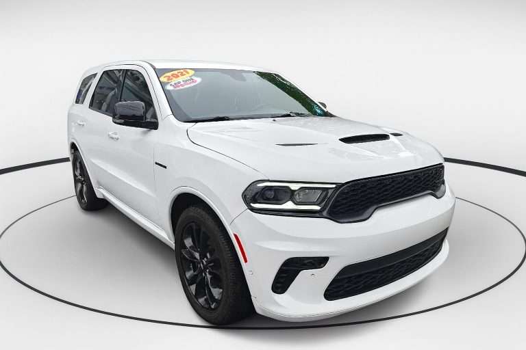 White SUV available at Staten Island car dealerships like Ideal Auto Sales Staten Island.